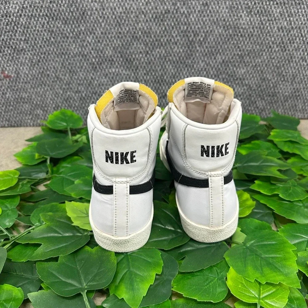 N/A nike blazer